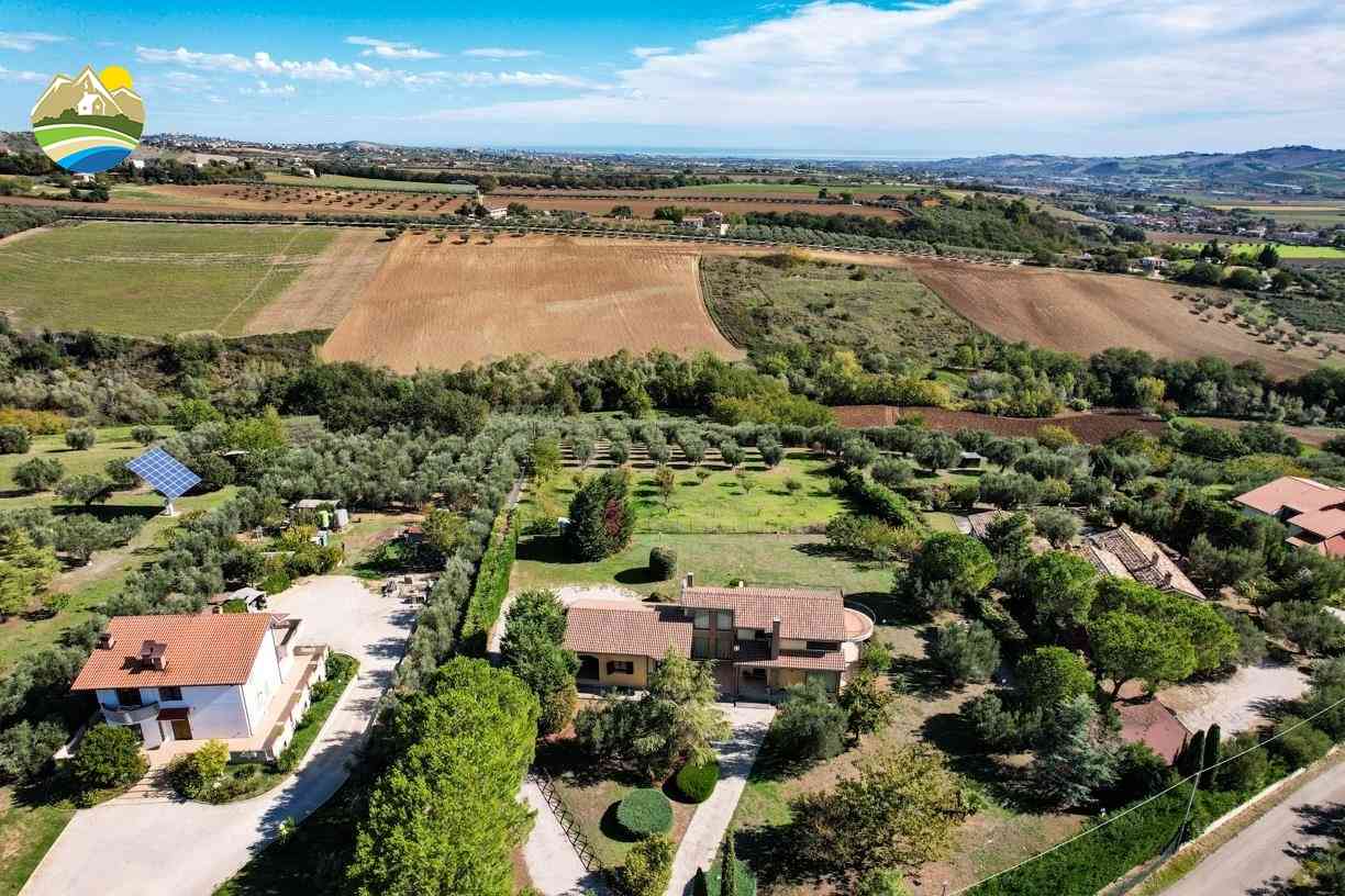 Villa Villa for sale Bellante (TE), Villa Raggio di Luna - Bellante - EUR 486.073 860