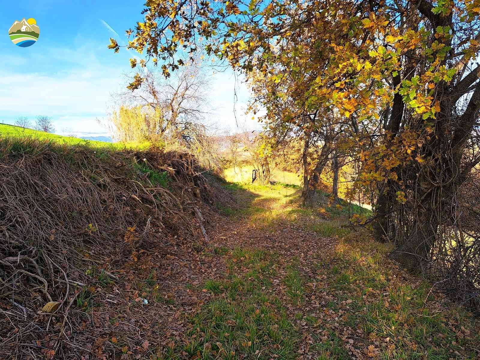 Buildable Land Buildable Land for sale Castiglione Messer Raimondo (TE), La Terra del Nibbio - Castiglione Messer Raimondo - EUR 42.600 820