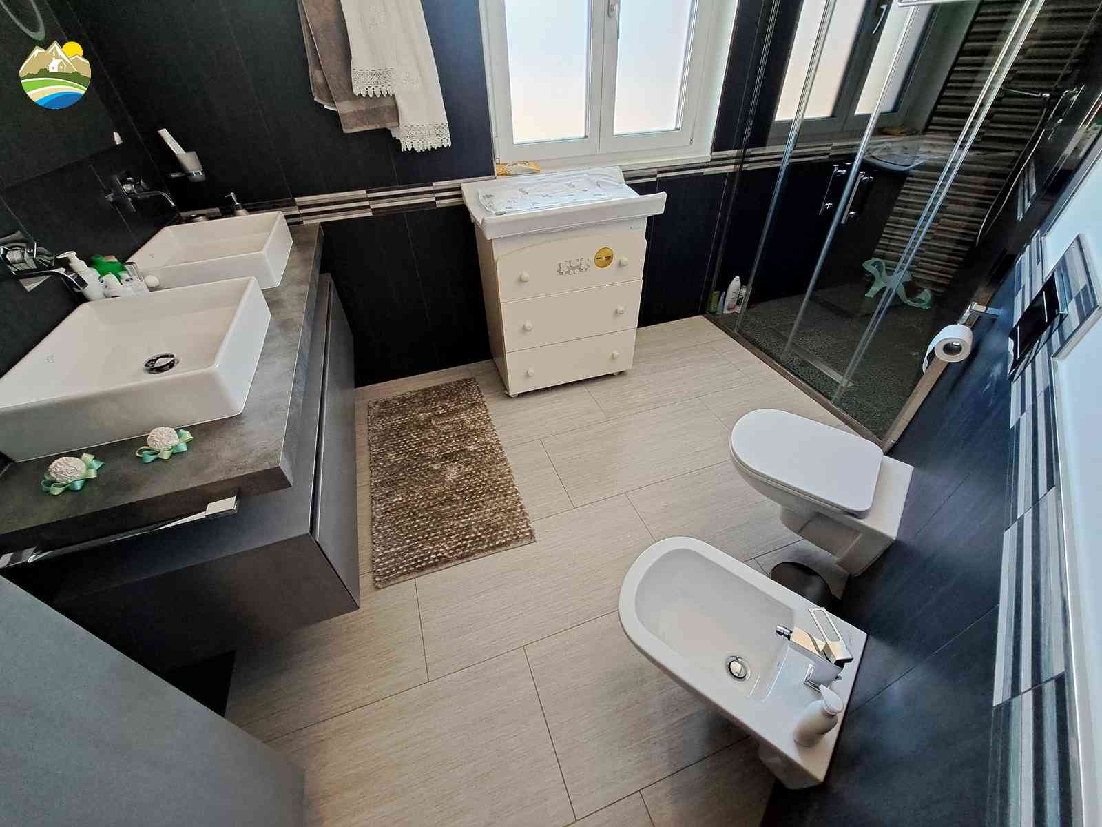 Villa Villa in vendita Castiglione Messer Raimondo (TE), Villa Luce - Castiglione Messer Raimondo - EUR 709.995 990