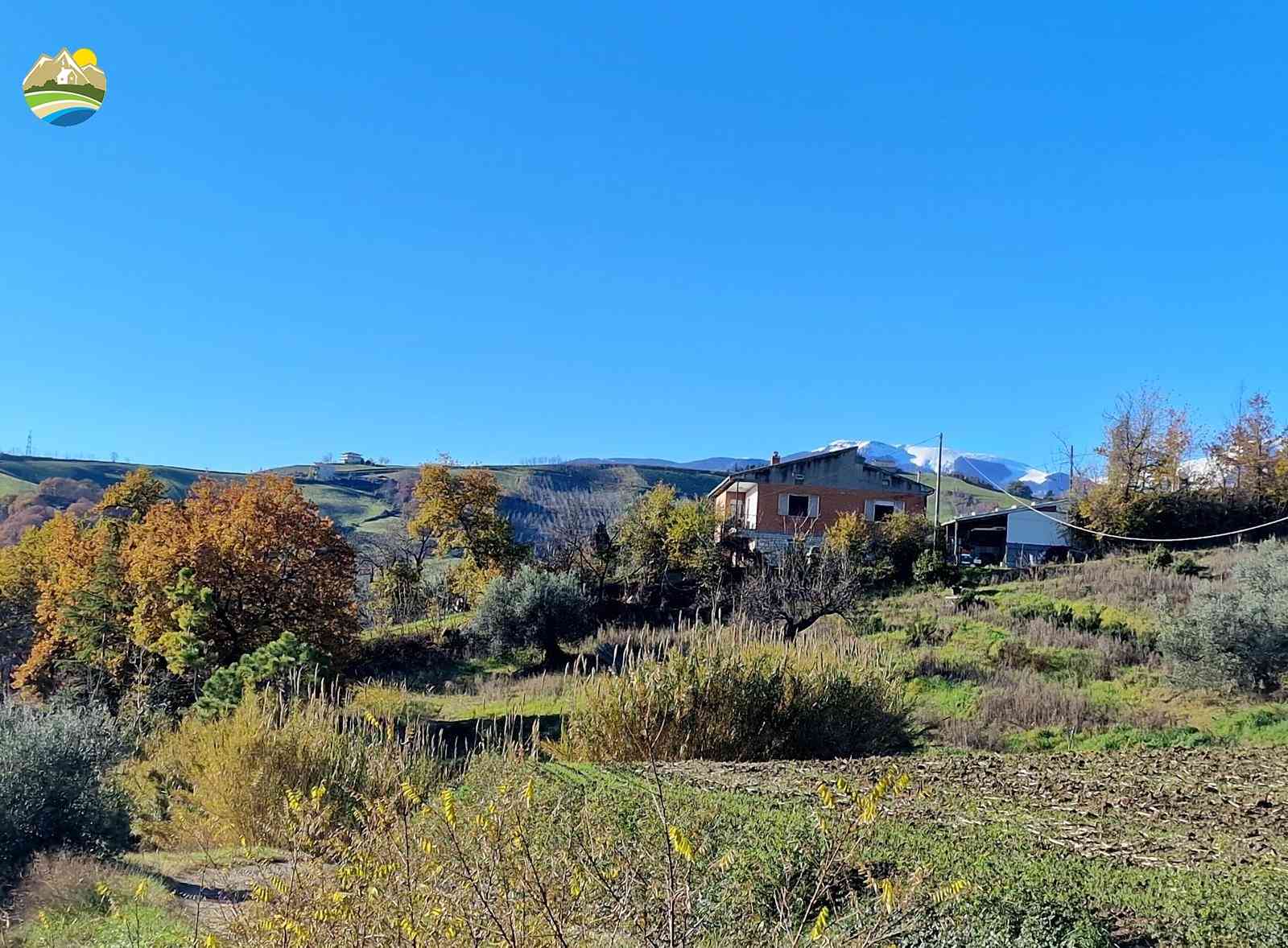 Country Houses Casolare Icola-ò - Castiglione Messer Raimondo - EUR 180.229