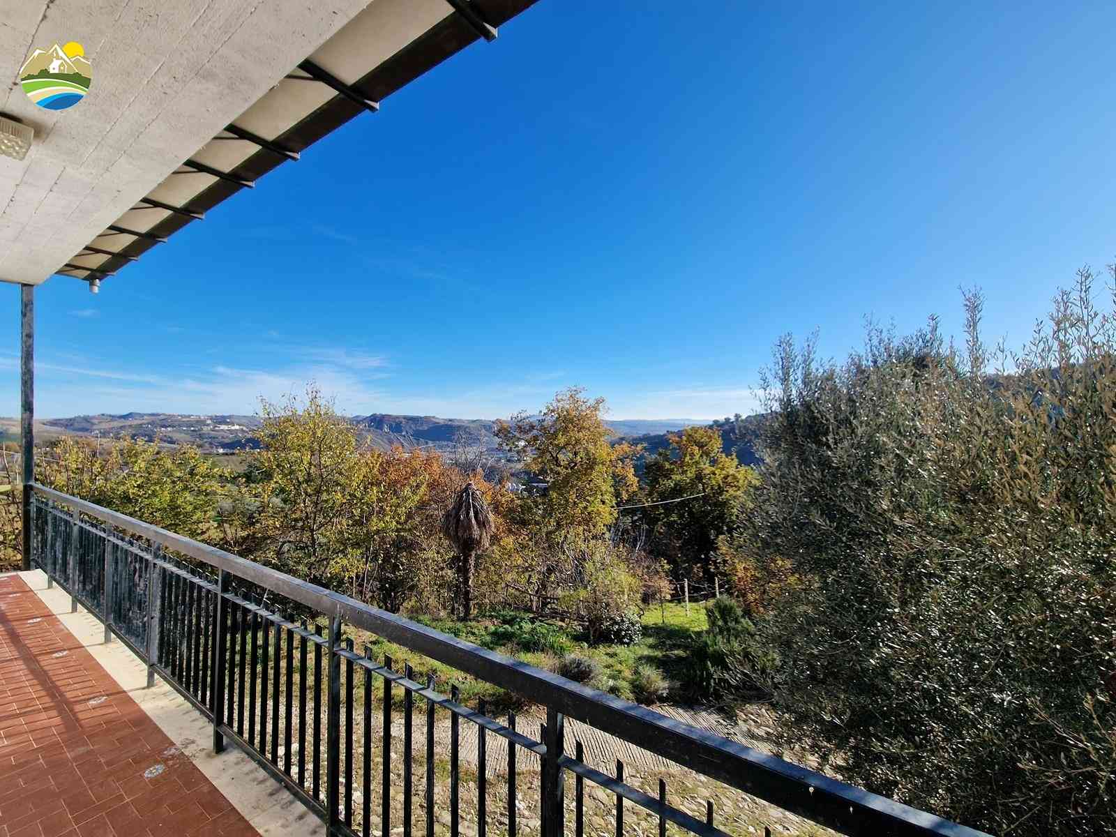 Country Houses Country Houses for sale Castiglione Messer Raimondo (TE), Casolare Icola-ò - Castiglione Messer Raimondo - EUR 163.845 1020