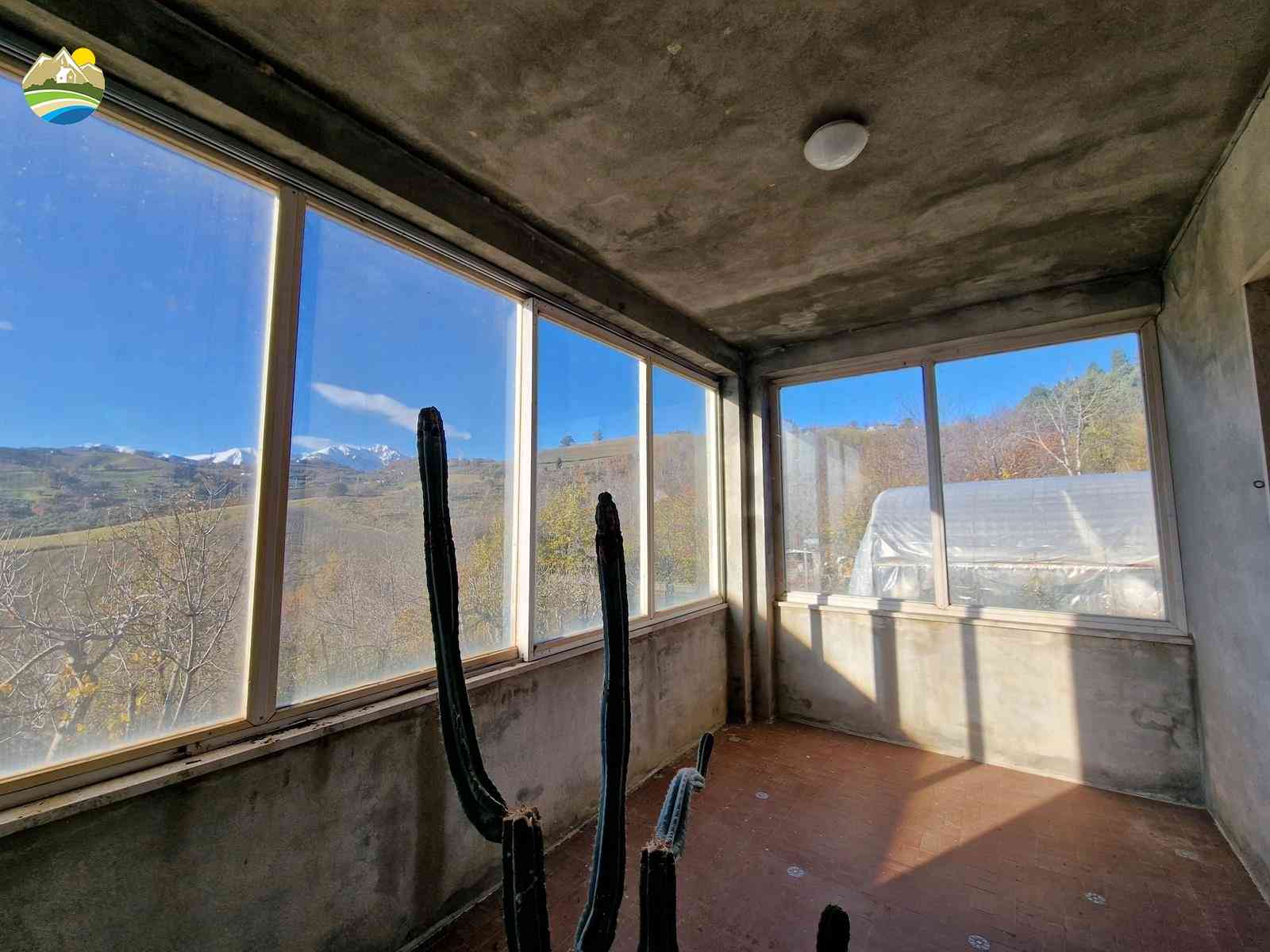 Country Houses Country Houses for sale Castiglione Messer Raimondo (TE), Casolare Icola-ò - Castiglione Messer Raimondo - EUR 163.845 1090