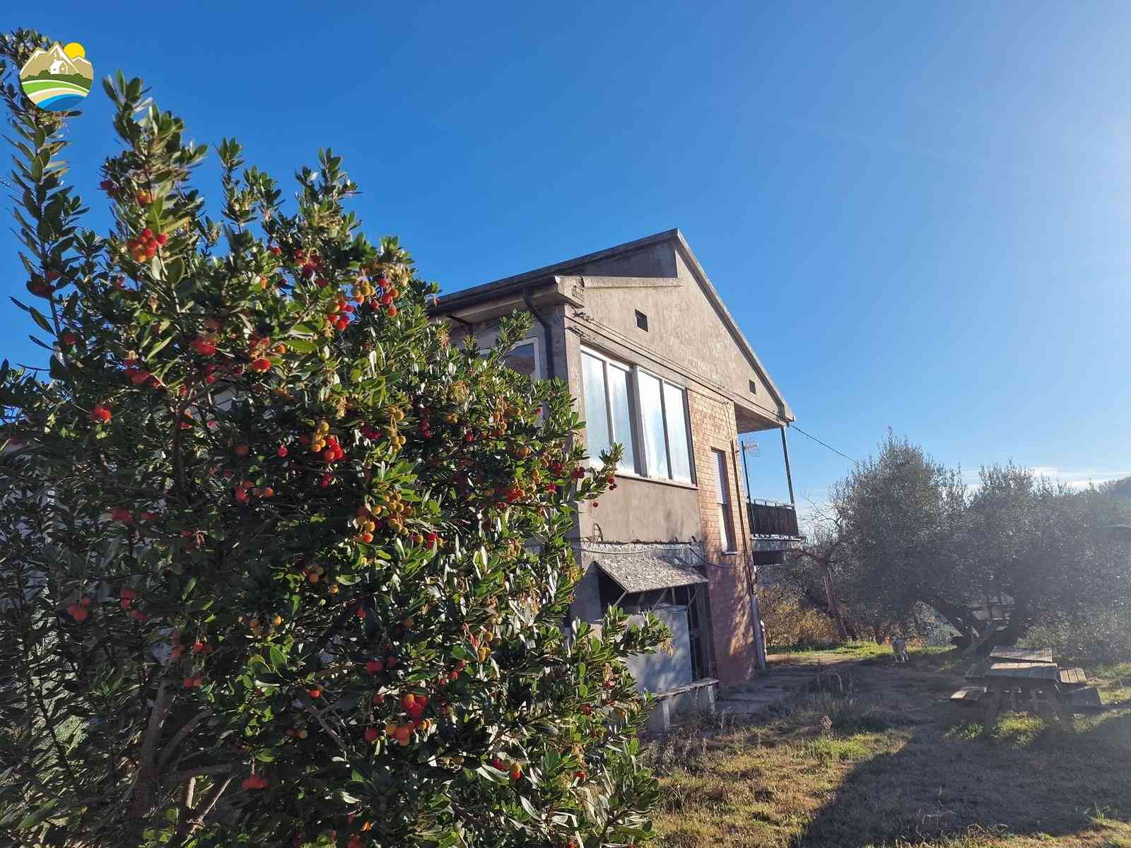 Country Houses Country Houses for sale Castiglione Messer Raimondo (TE), Casolare Icola-ò - Castiglione Messer Raimondo - EUR 163.845 820