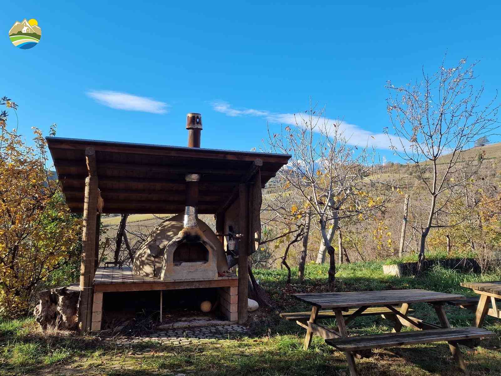 Country Houses Country Houses for sale Castiglione Messer Raimondo (TE), Casolare Icola-ò - Castiglione Messer Raimondo - EUR 163.845 900