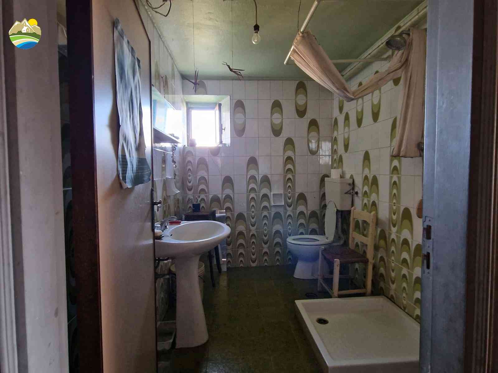 Country Houses Country Houses for sale Castiglione Messer Raimondo (TE), Casolare Icola-ò - Castiglione Messer Raimondo - EUR 163.845 960