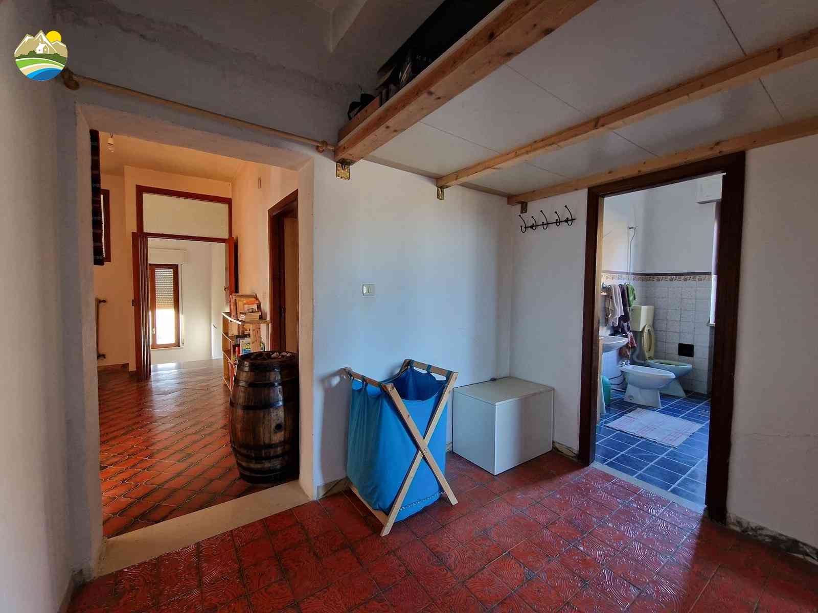 Country Houses Country Houses for sale Castiglione Messer Raimondo (TE), Casolare Icola-ò - Castiglione Messer Raimondo - EUR 163.845 980