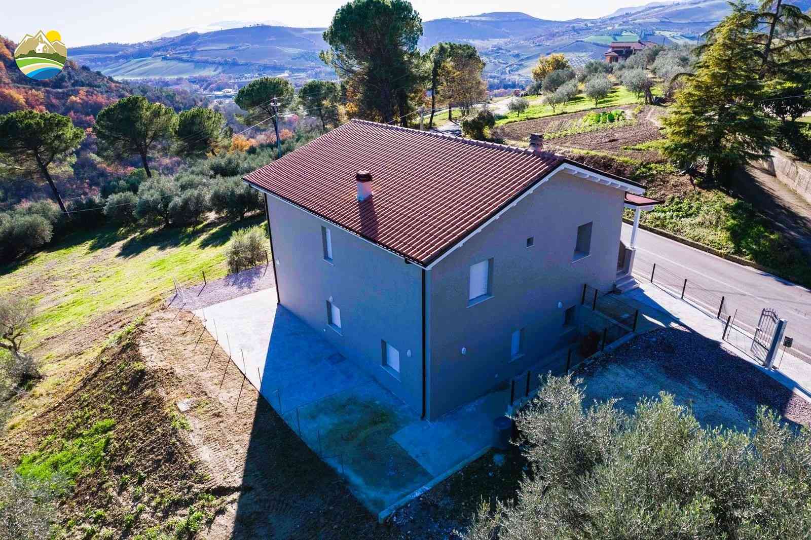 Country Houses Country Houses for sale Castilenti (TE), Casa Mirtillo - Castilenti - EUR 311.305 1080