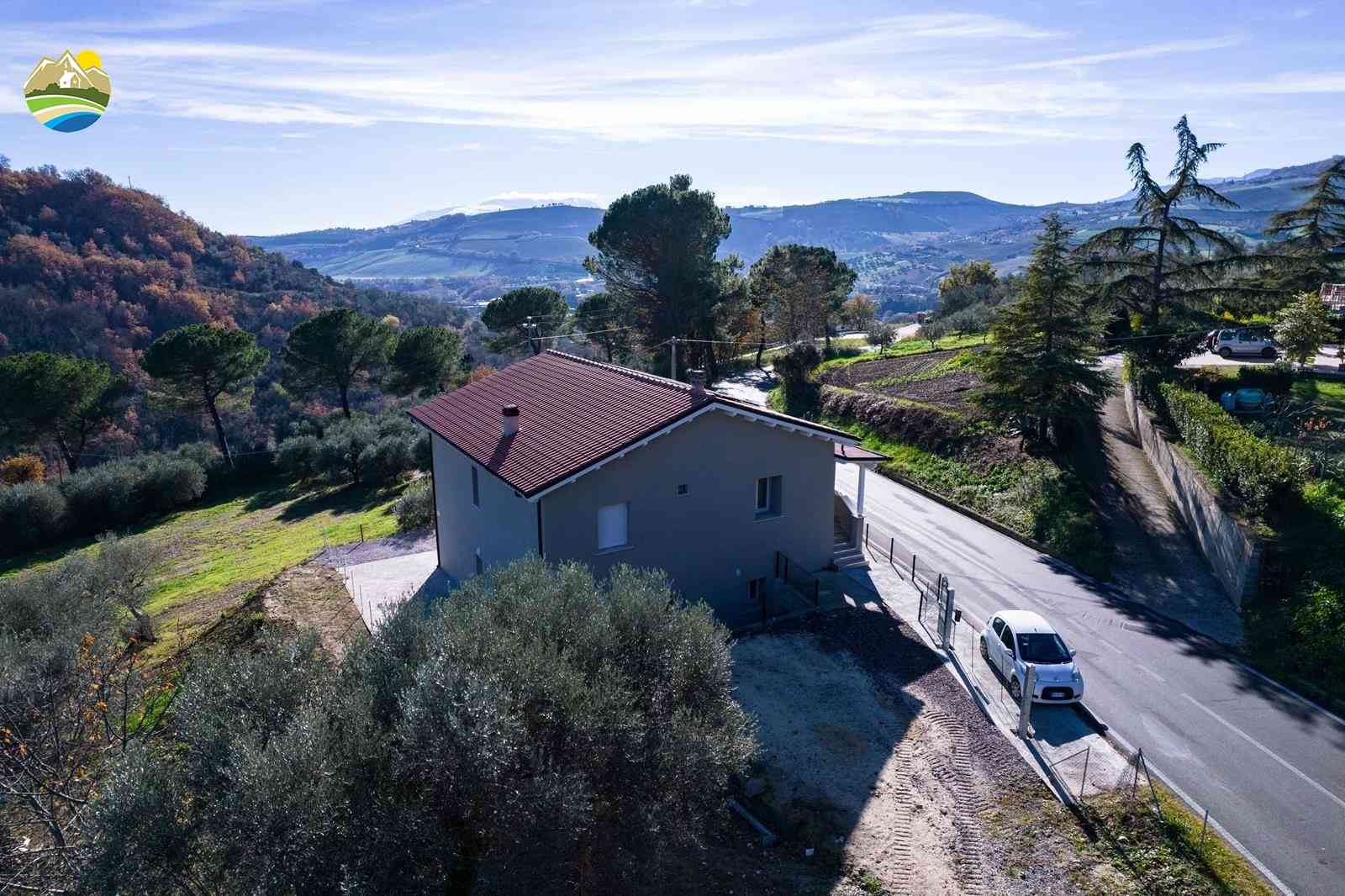 Country Houses Country Houses for sale Castilenti (TE), Casa Mirtillo - Castilenti - EUR 311.305 820