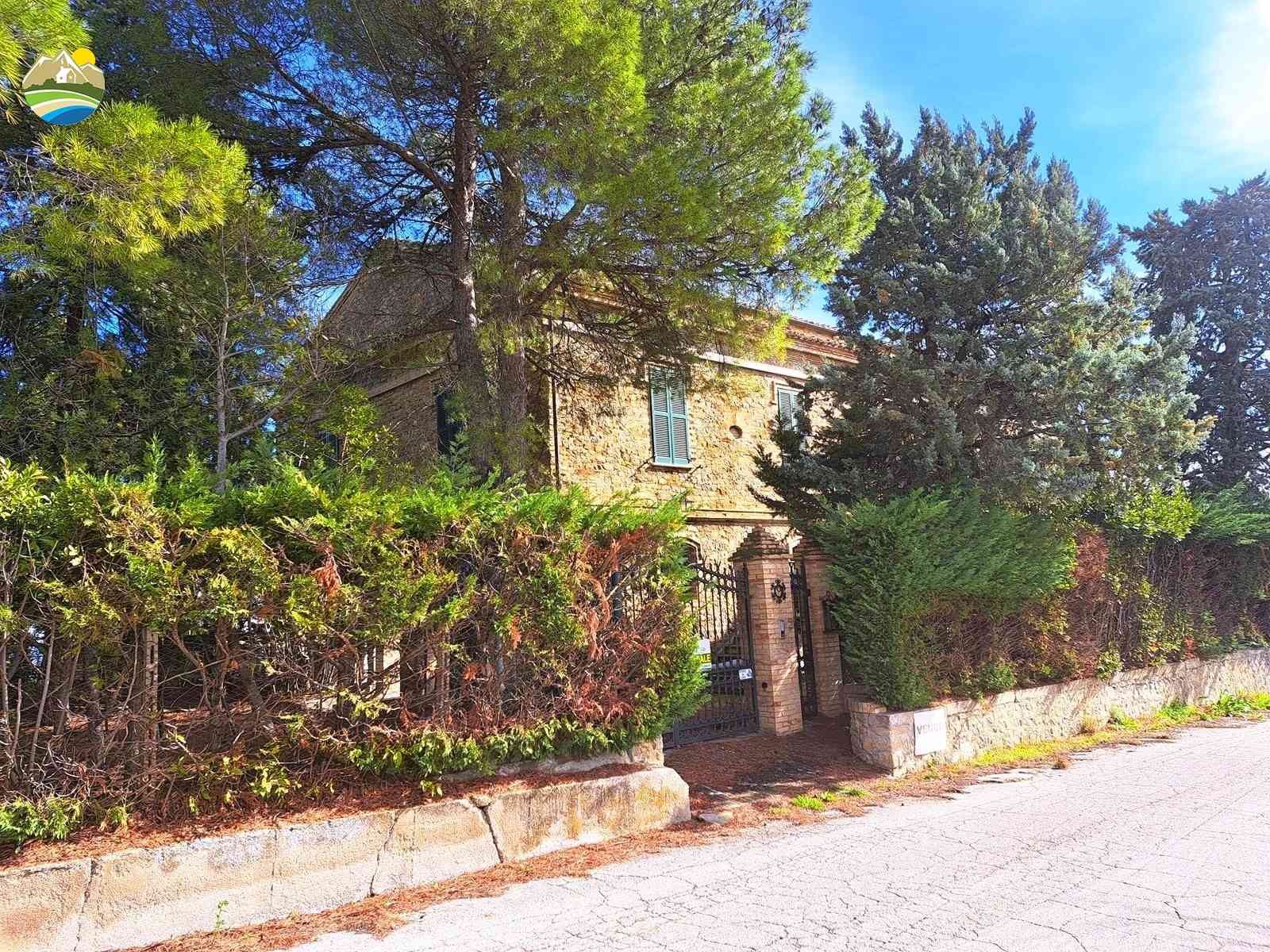 Villa Villa for sale Montefino (TE), Villa Marocchi - Montefino - EUR 311.305 1050