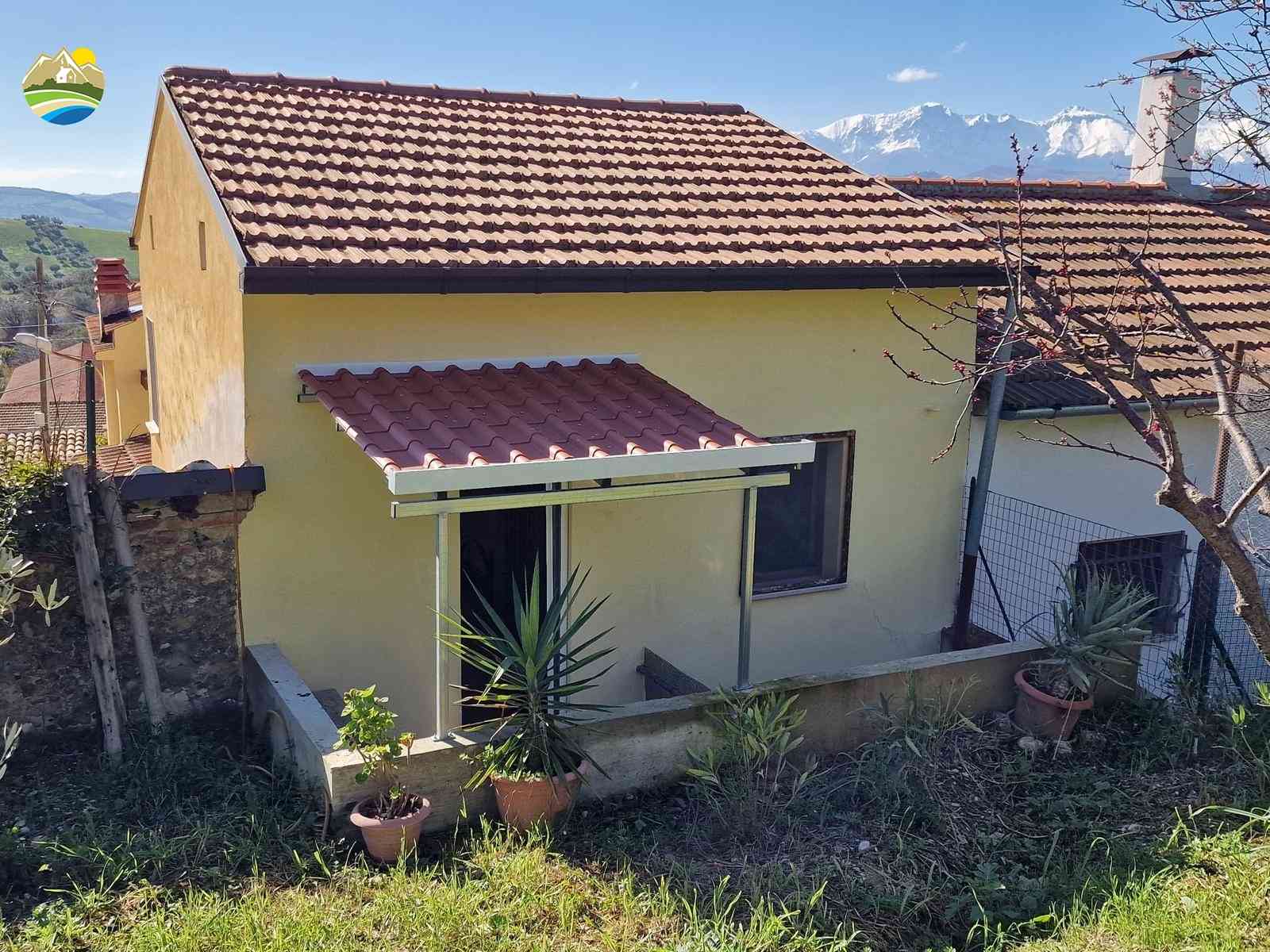 Country Houses Country Houses for sale Notaresco (TE), Casa Primavera - Notaresco - EUR 86.292 810