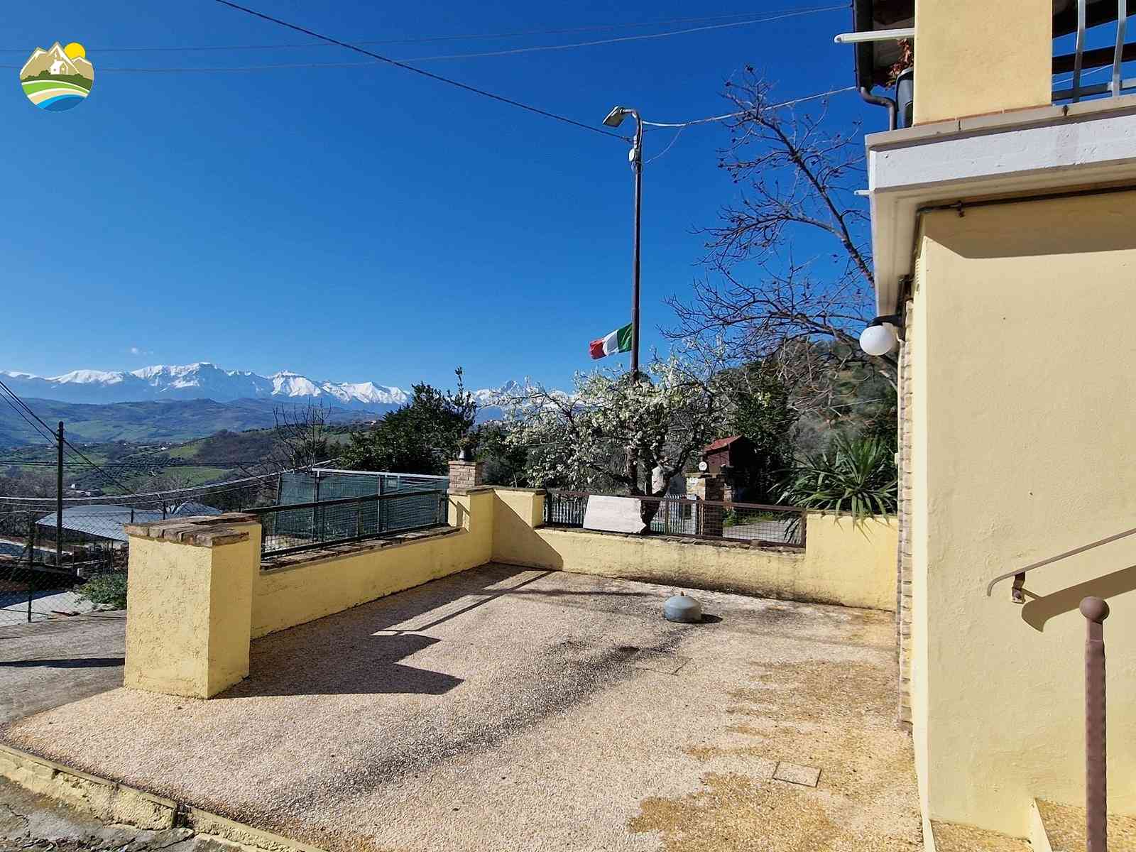 Country Houses Country Houses for sale Notaresco (TE), Casa Primavera - Notaresco - EUR 86.292 820