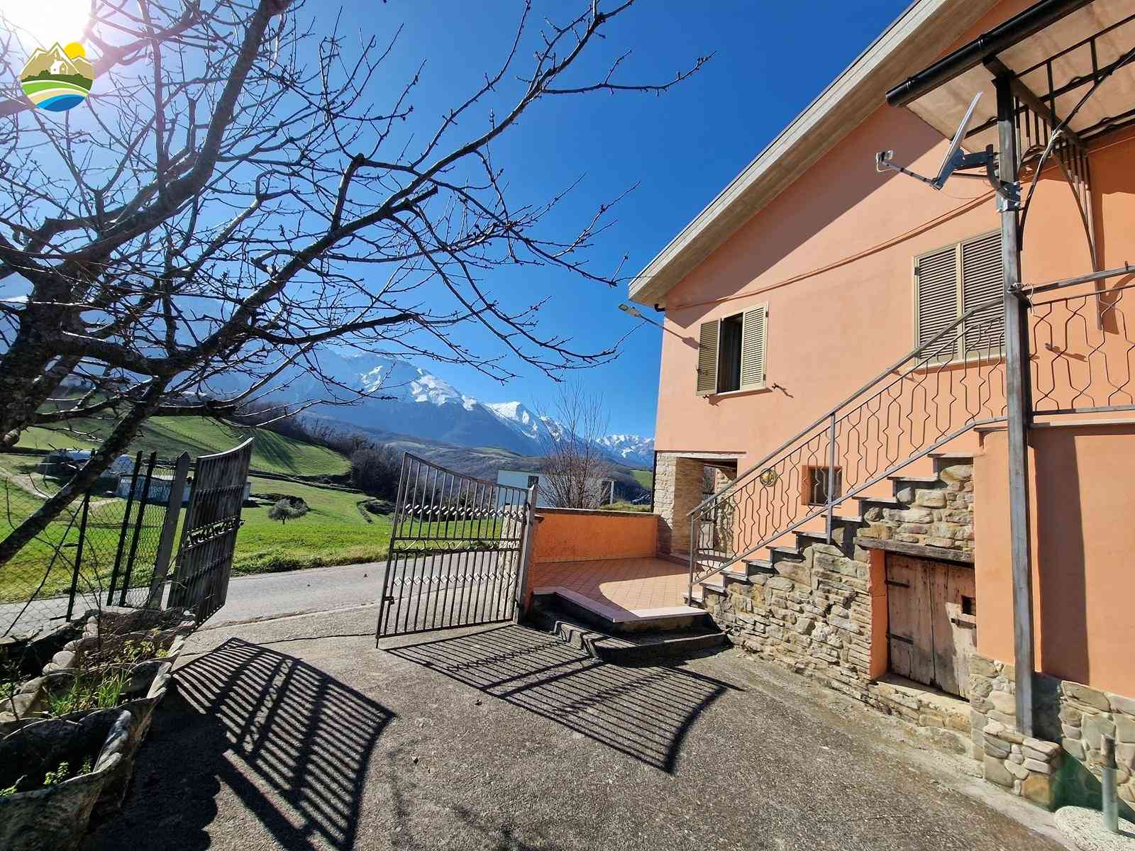 Country Houses Country Houses for sale Castelli (TE), Casa Fiocco - Castelli - EUR 147.460 830
