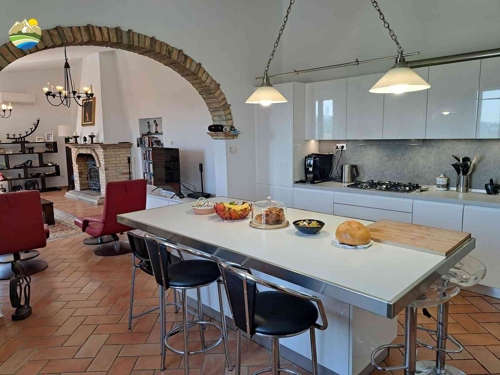 Villa Villa for sale Cellino Attanasio (TE), Villa Collina - Cellino Attanasio - EUR 464.227 1110